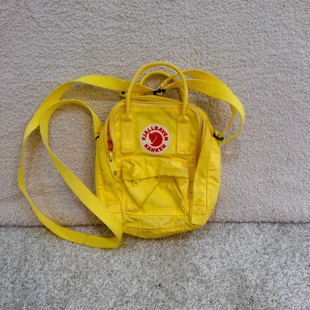 Fjall Raven Sling Bag - Yellow